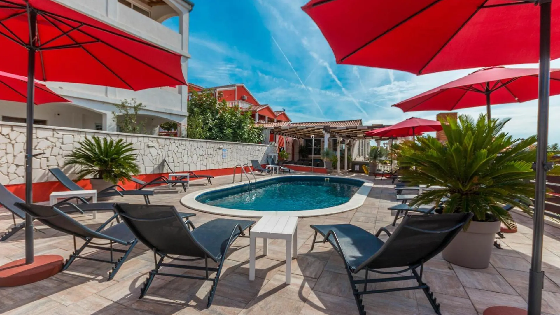 Xxxl Villa Ancora With Heated Pool 图兰杰 0*,