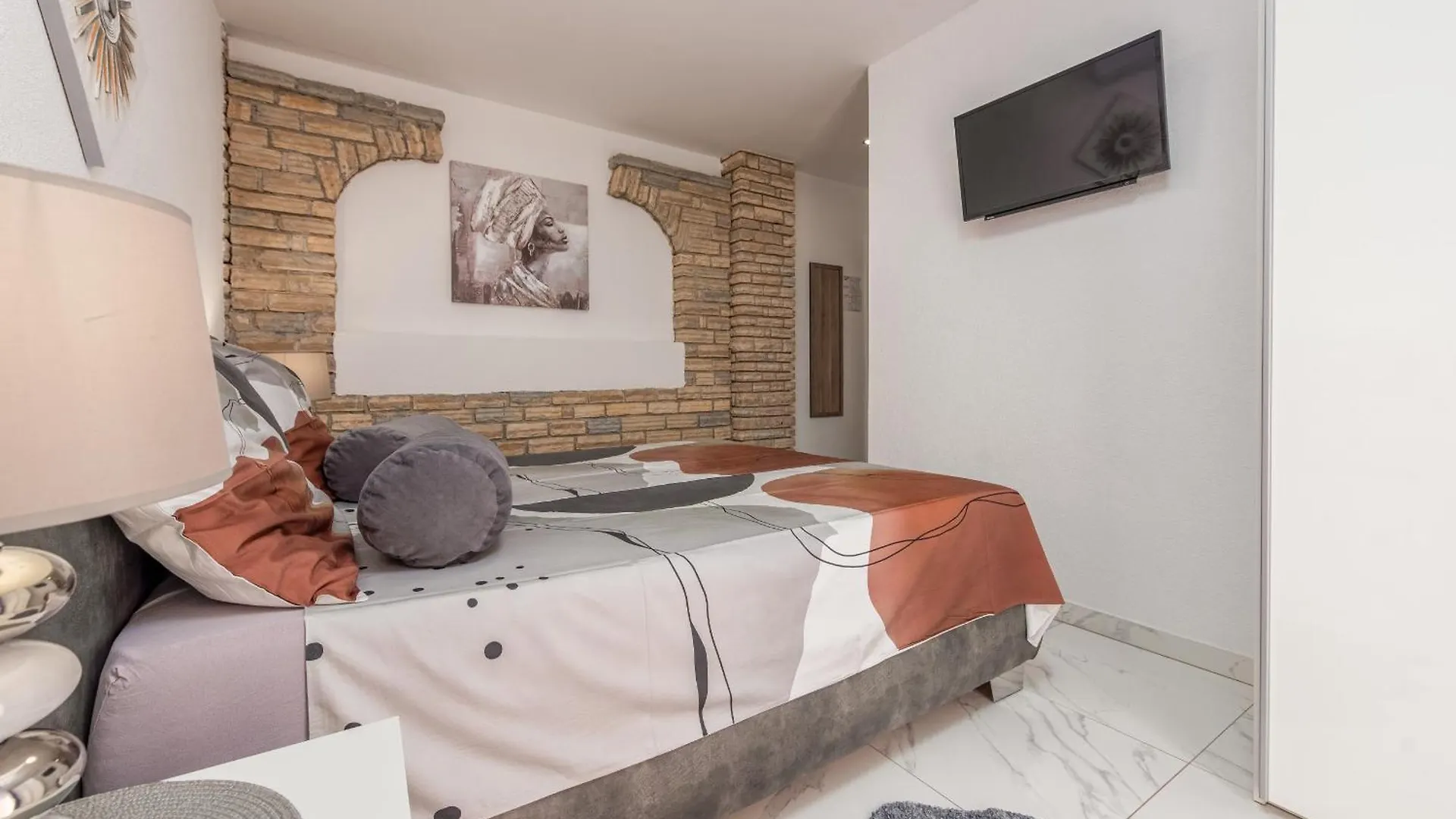 Xxxl Villa Ancora With Heated Pool 图兰杰 克罗地亚