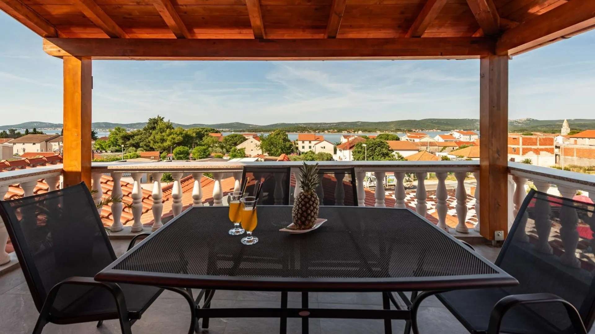 Xxxl Villa Ancora With Heated Pool Turanj